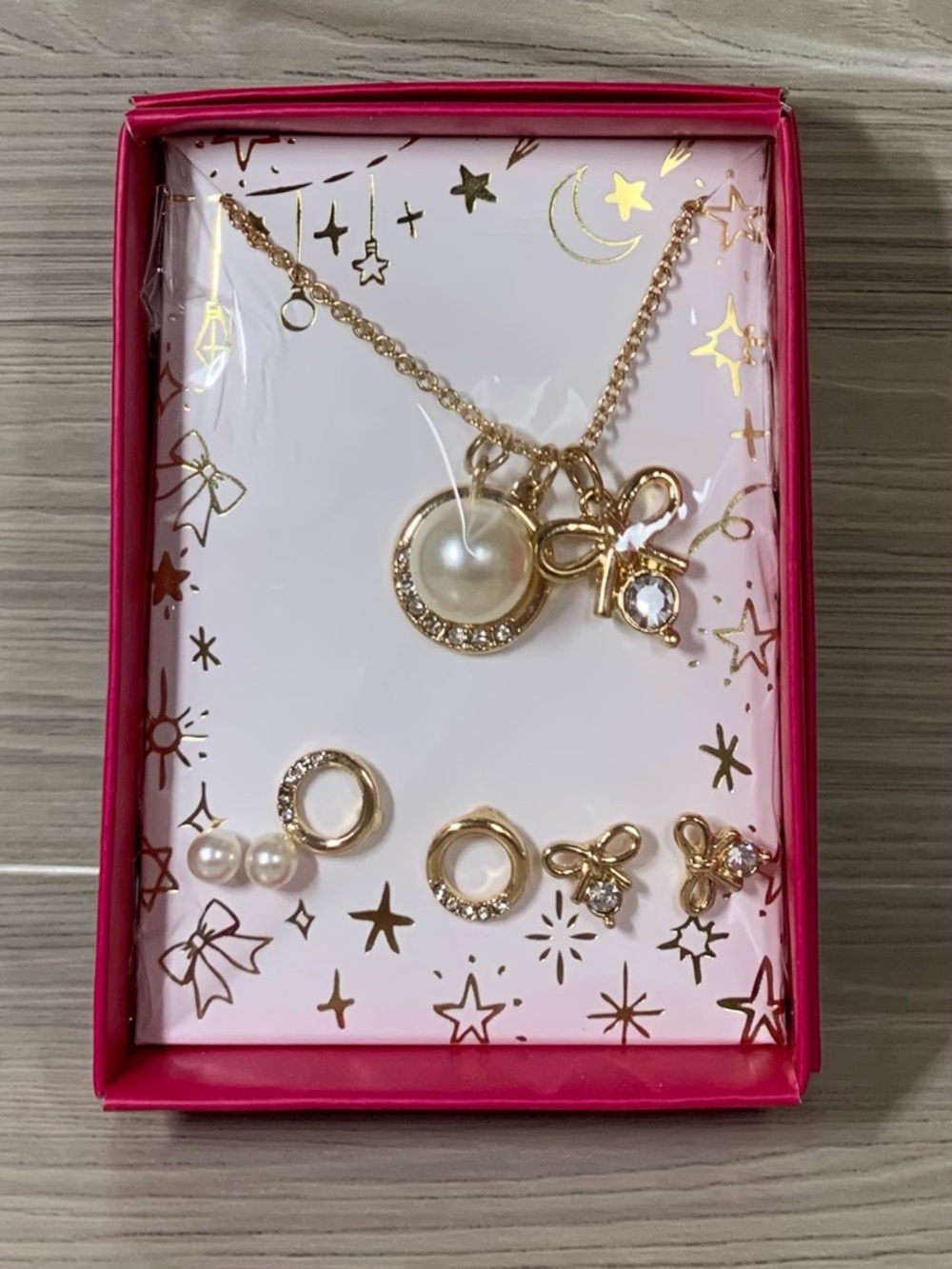Studio 1886 by Avon Goldtone Pearl Pendant and Stud Earring Set